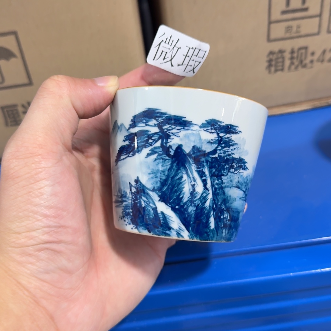 釉下手绘茶具微瑕