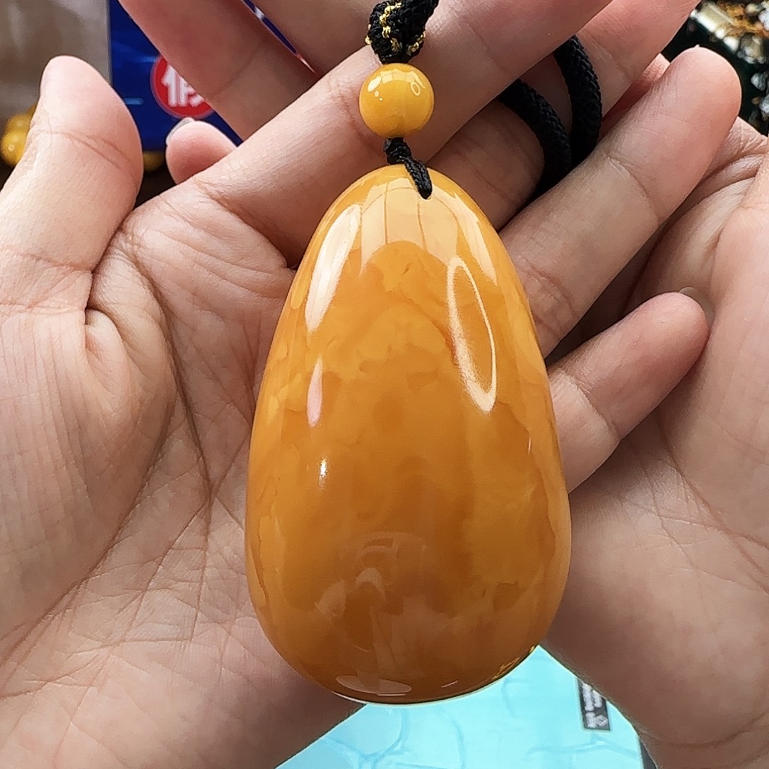 琥珀颈饰未镶嵌吊坠