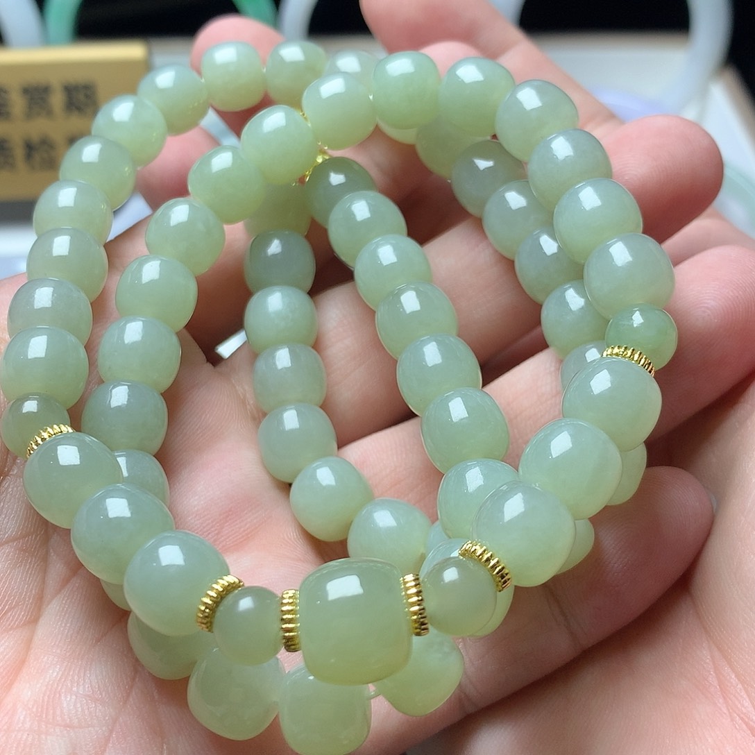 颈饰未镶嵌翡翠卡10