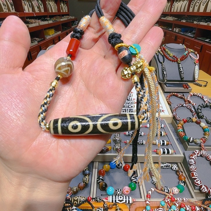 未镶嵌玛瑙/玉髓珠宝奇石