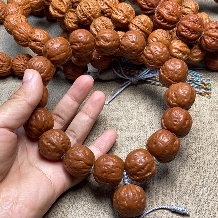 文玩核桃吊坠心****4光头元宝