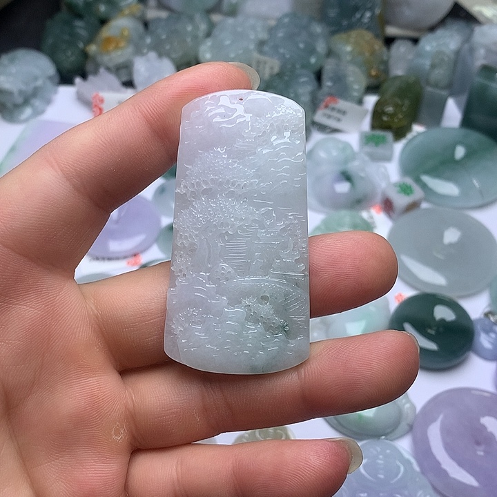 翡翠未镶嵌颈饰天然翡翠