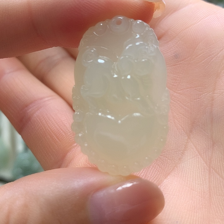 颈饰未镶嵌和田玉