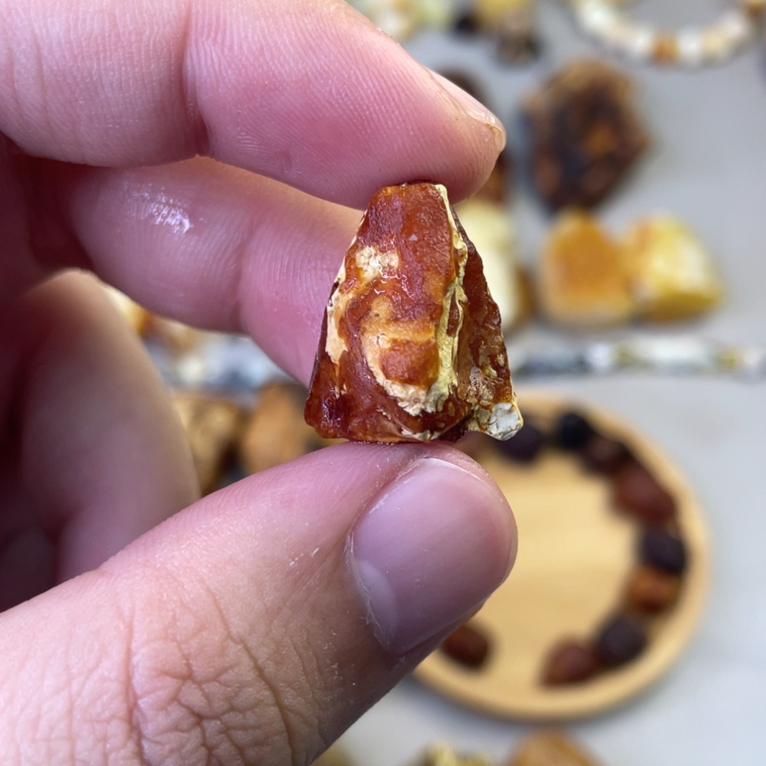 定制琥珀天然琥珀