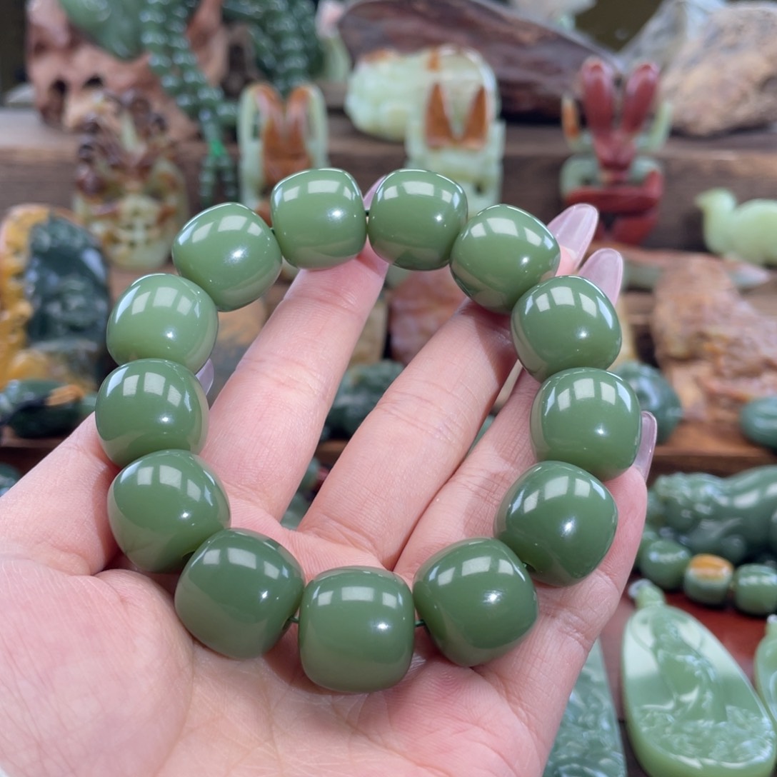 岫岩老玉（透闪石质玉）手串未镶嵌P****l