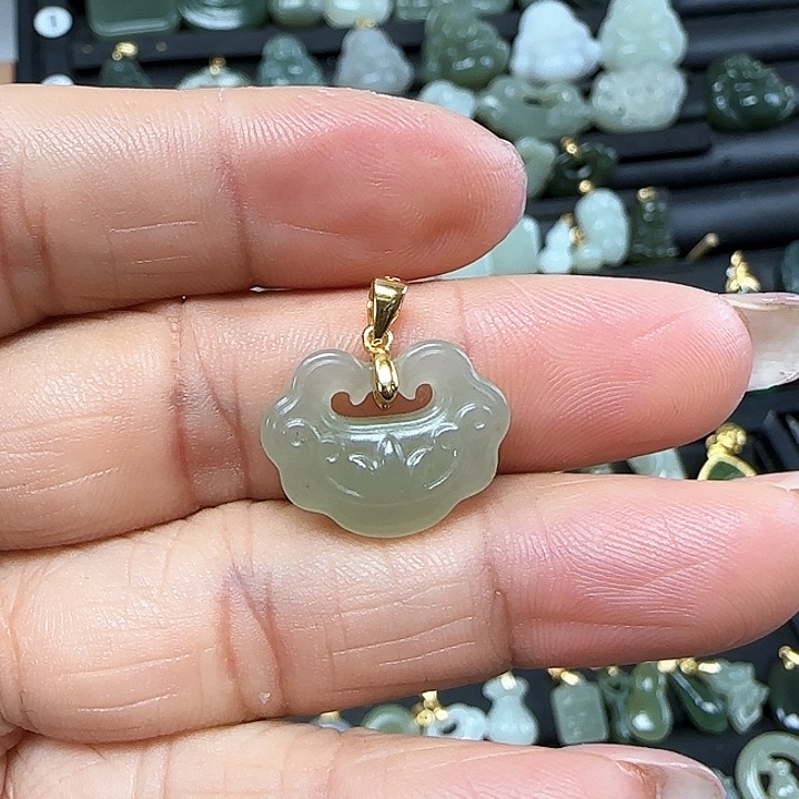 和田玉吊坠(不含链)银S925镶嵌