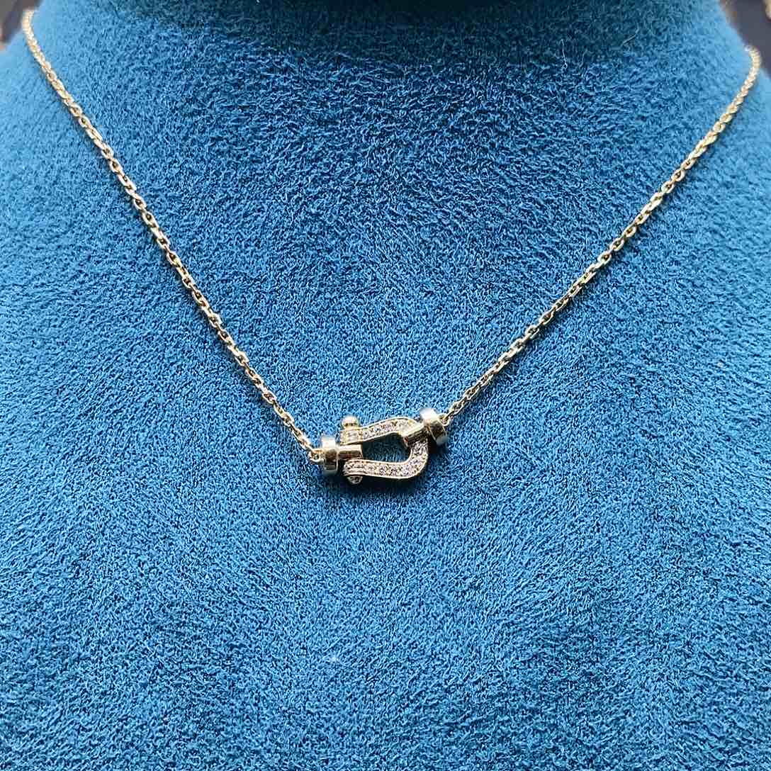 钻石颈饰18K金镶嵌k黄小马蹄项链