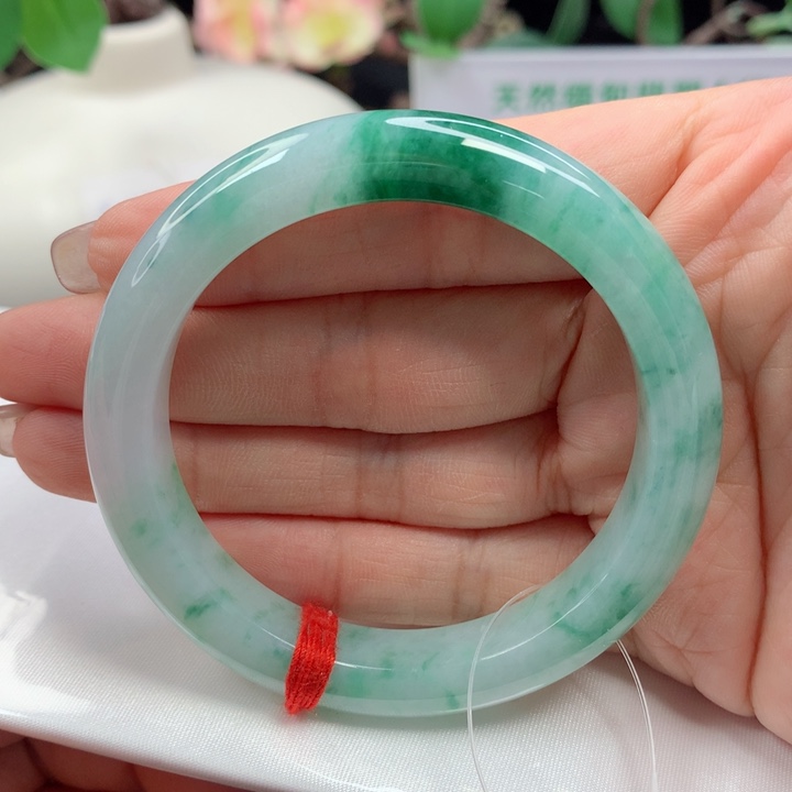 未镶嵌手镯翡翠3