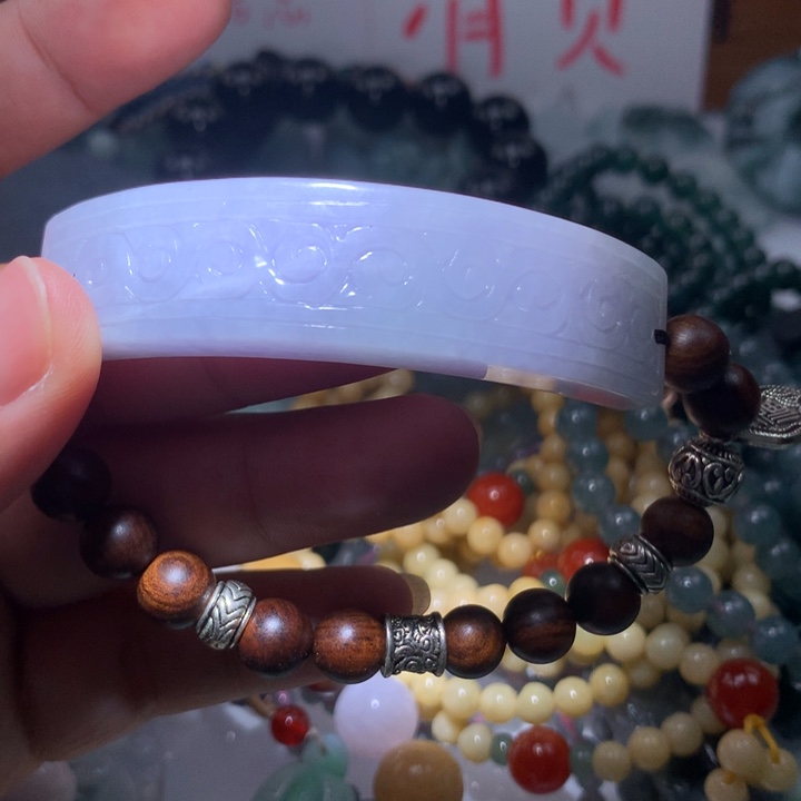 翡翠颈饰未镶嵌保真天然A货翡翠