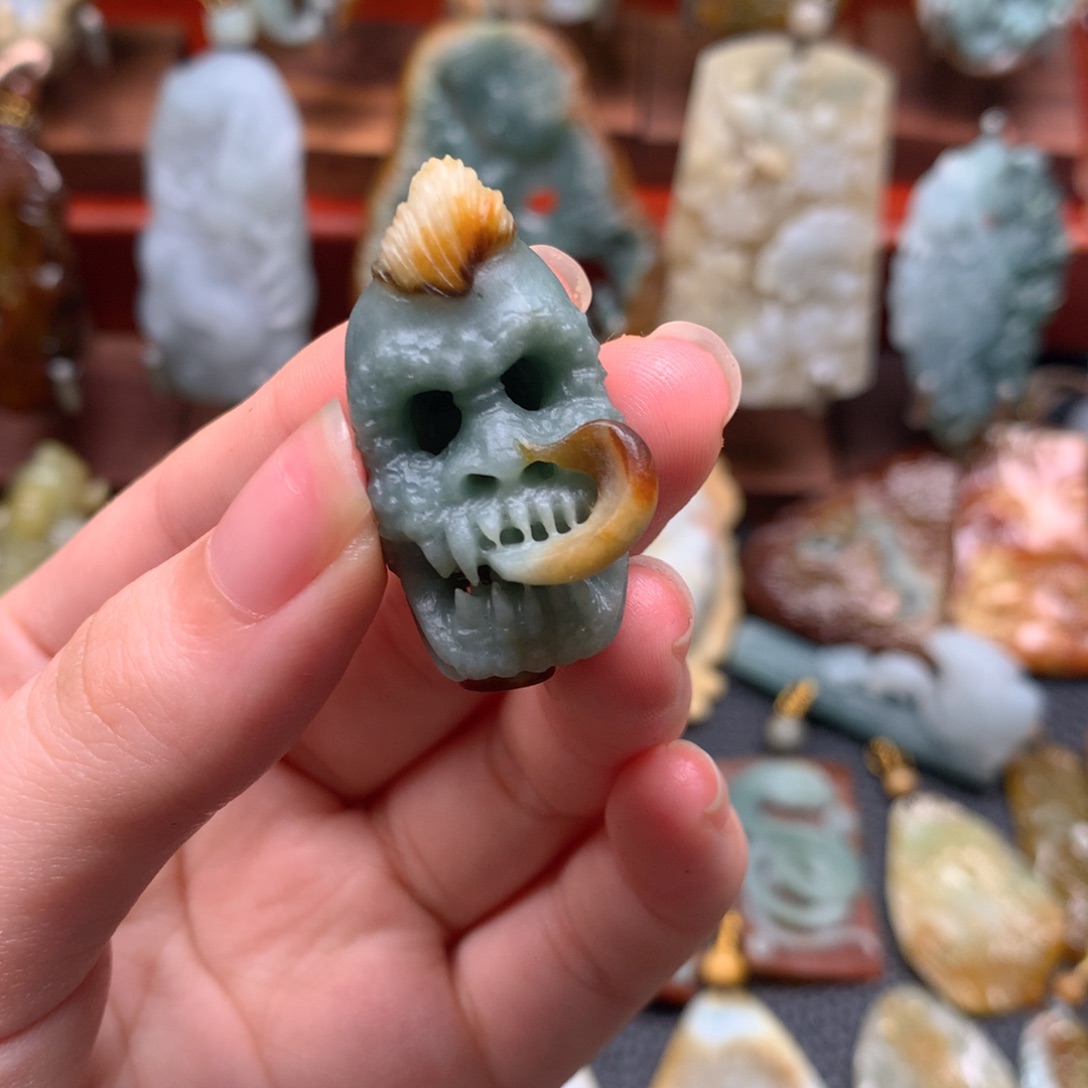 定制翡翠未镶嵌翡翠