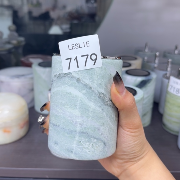 7*2Yy7179。。。。。。。。福利