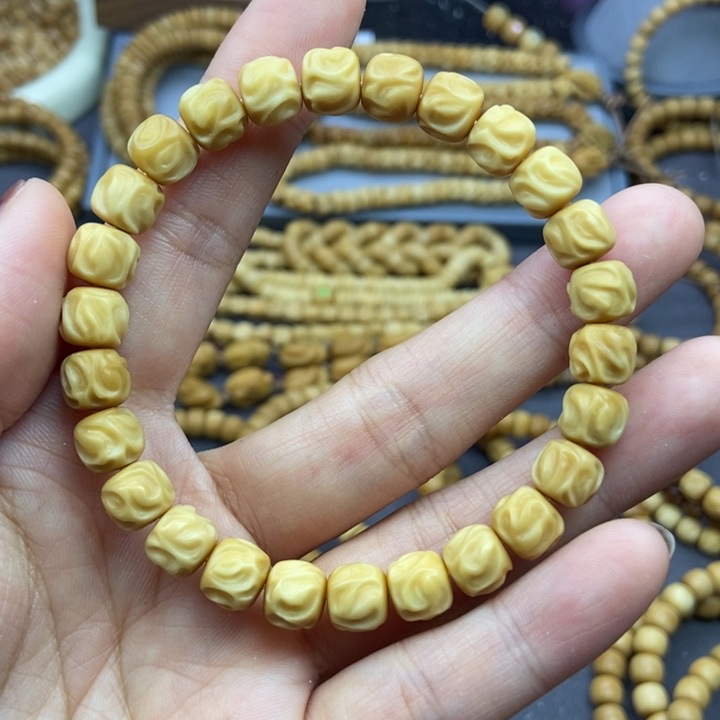 龙眼菩提手串没****人9*8全品手工雕刻盘龙手串