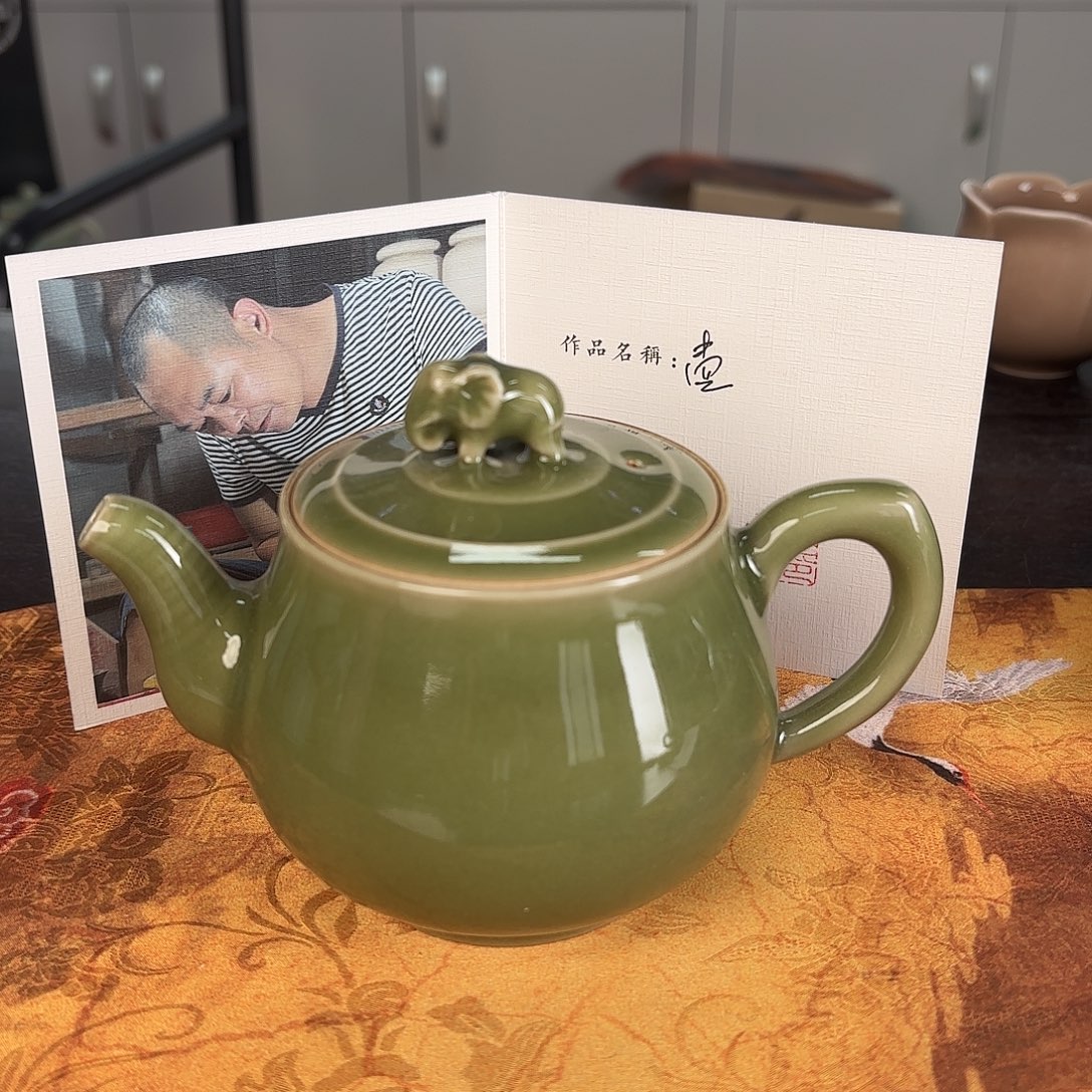 龙泉云间青瓷小米茶器