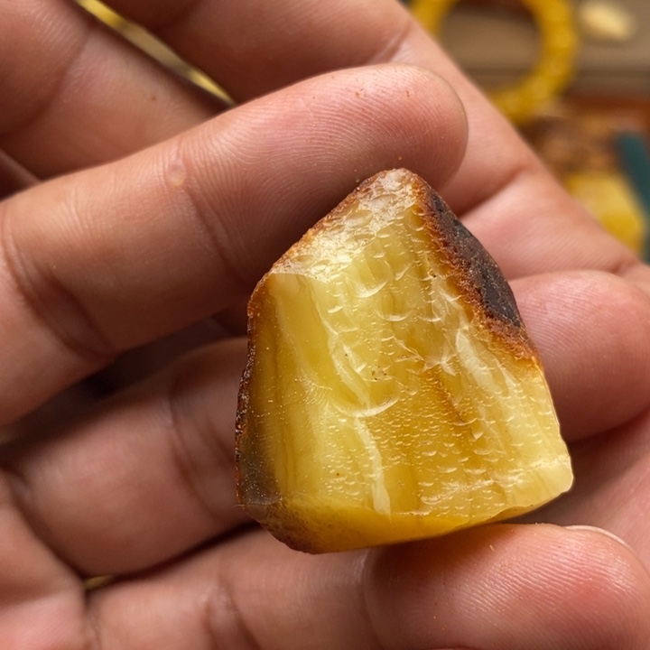 定制琥珀未镶嵌天然蜜蜡原石