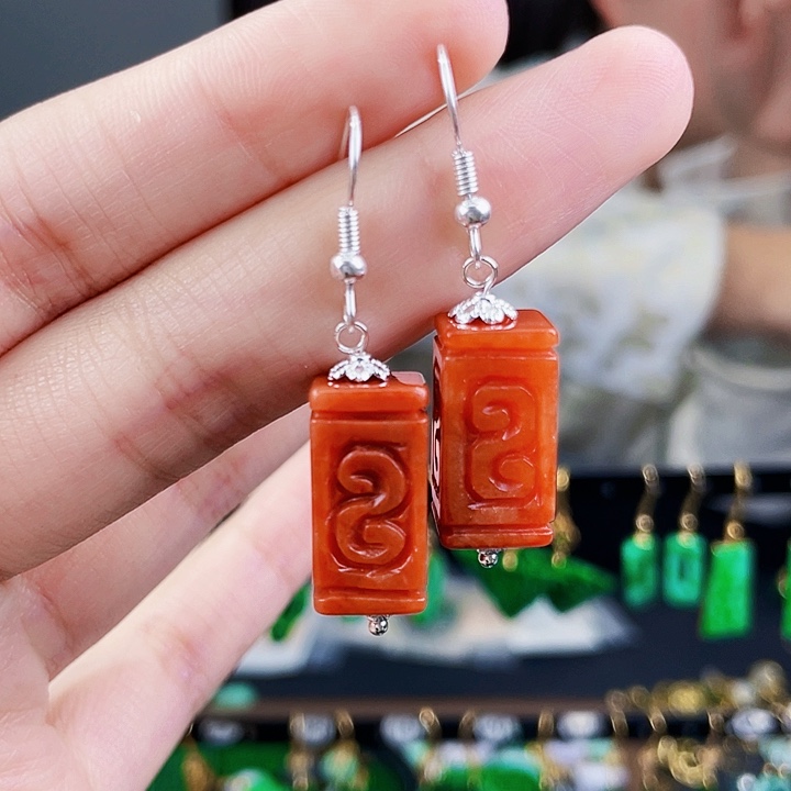 翡翠耳饰未镶嵌饰品