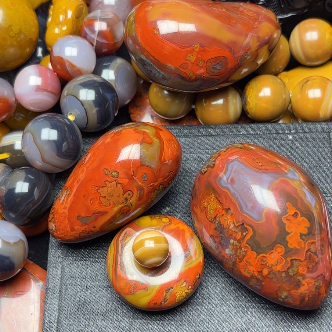 。***。玛瑙/玉髓未镶嵌玛瑙