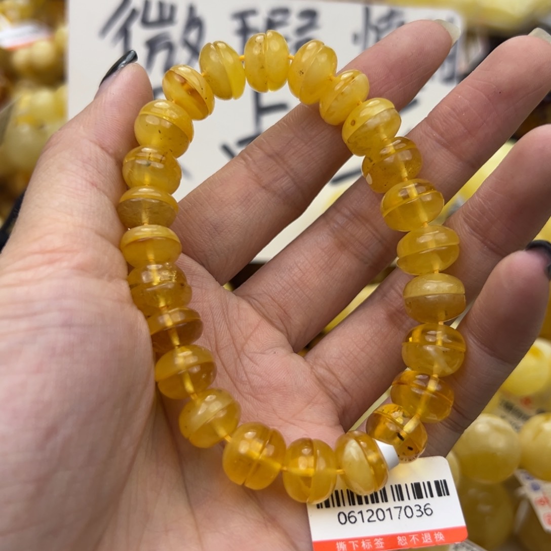 琥珀珠宝奇石未镶嵌