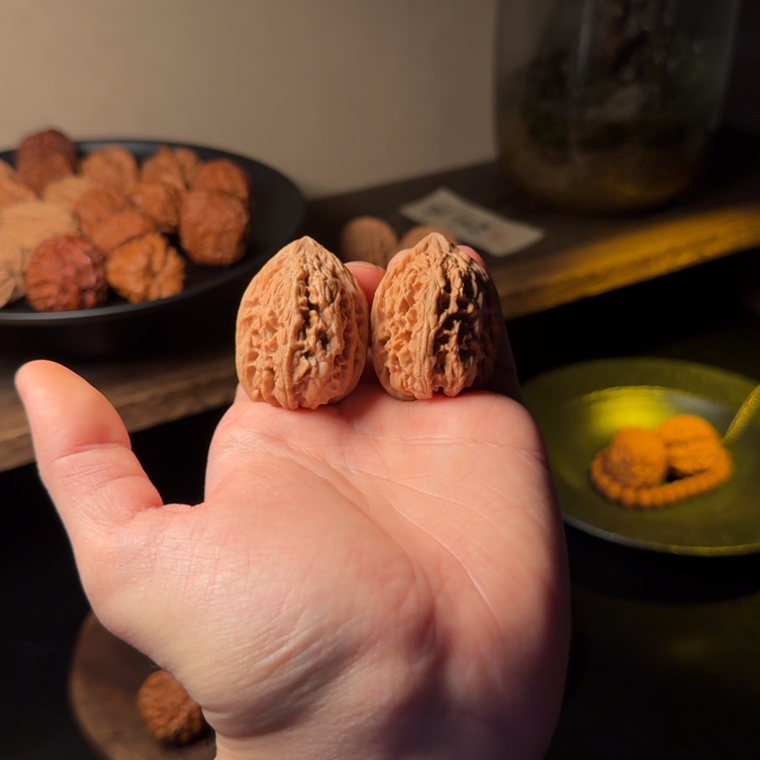 把件文玩核桃34mm野生原树炽炼鸡心 全品