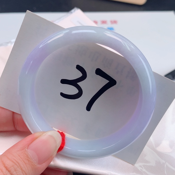 翡翠手镯未镶嵌正