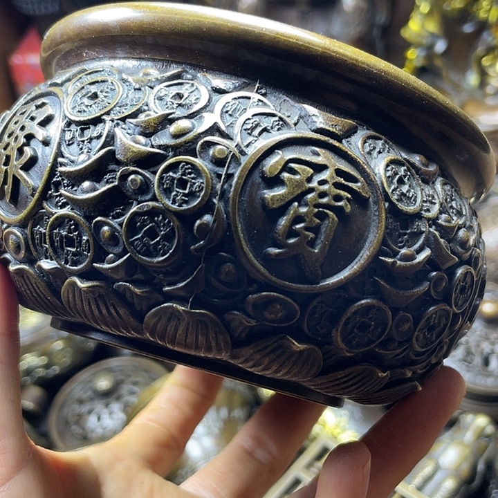 全是铜铜铜器铜器