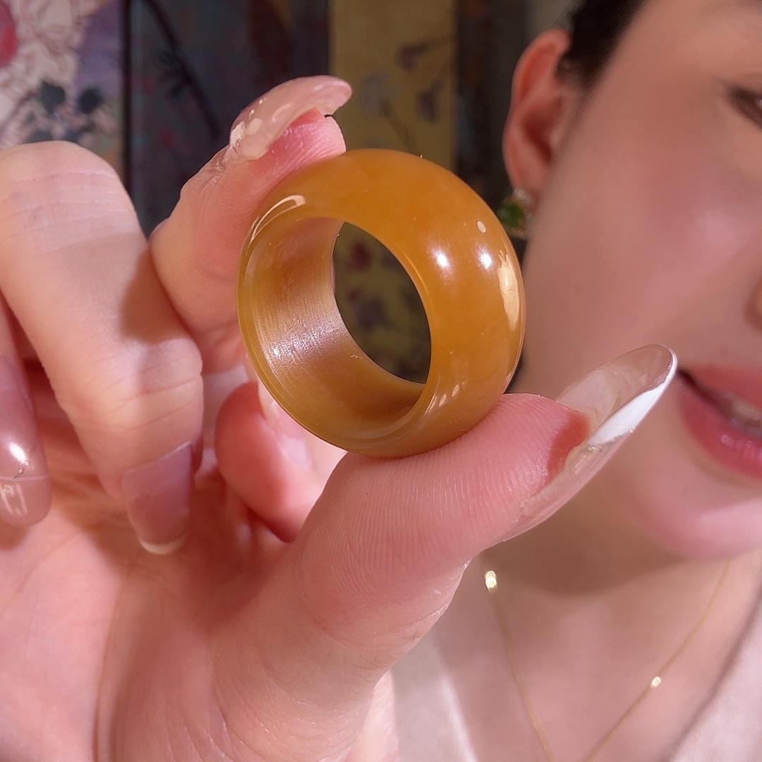 和田玉（糖玉）未镶嵌戒指