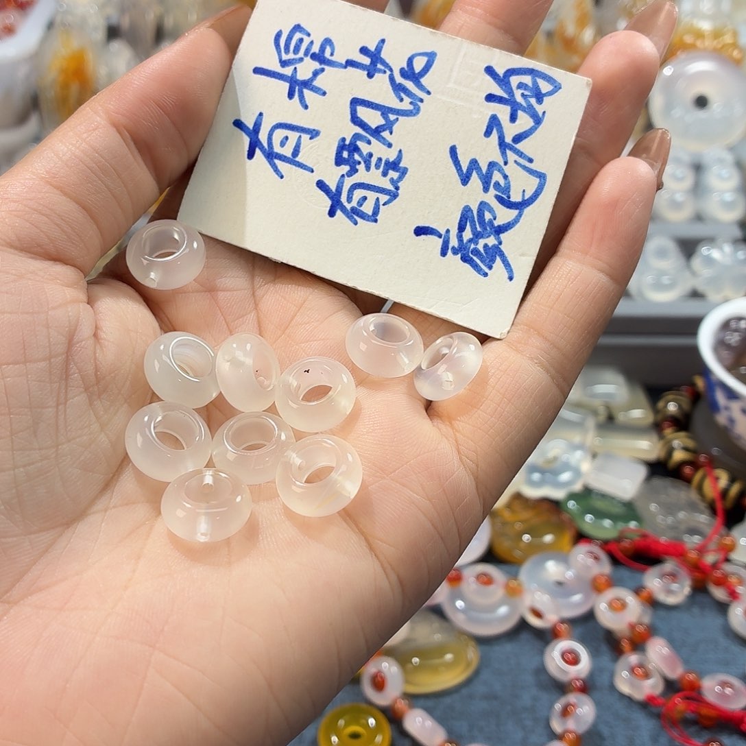 玛瑙/玉髓未镶嵌吊坠(不含链)