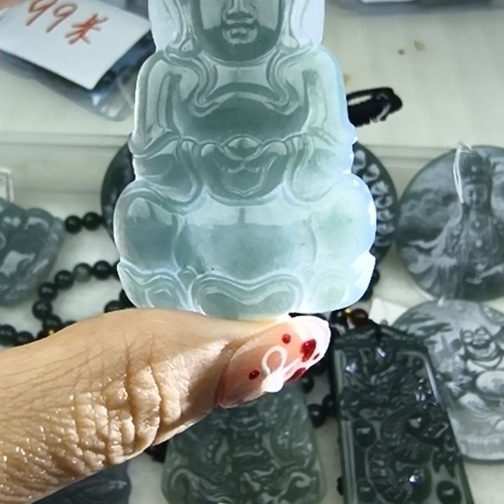 翡翠吊坠(不含链)未镶嵌