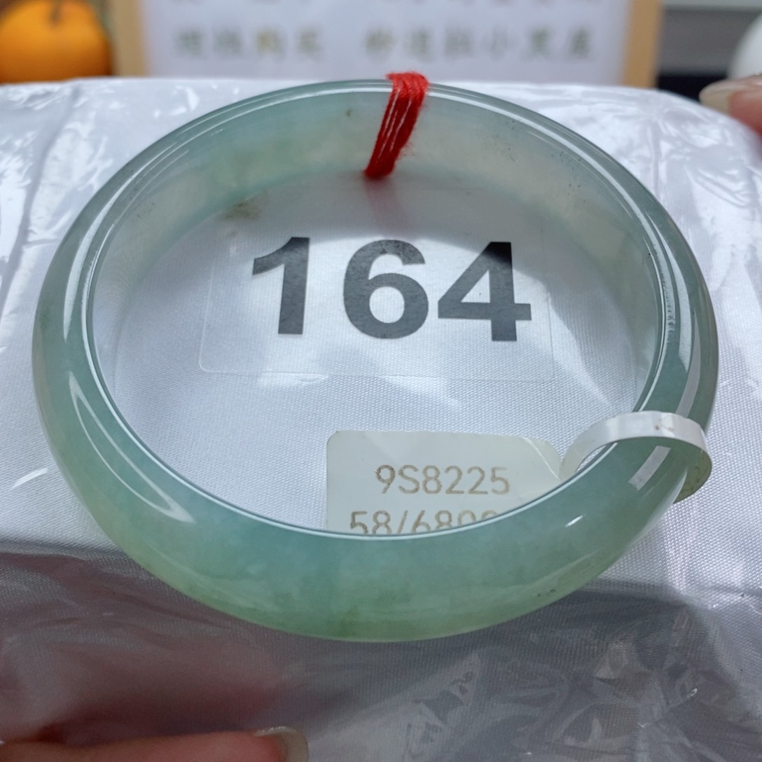 翡翠手镯未镶嵌天然A货翡翠手镯