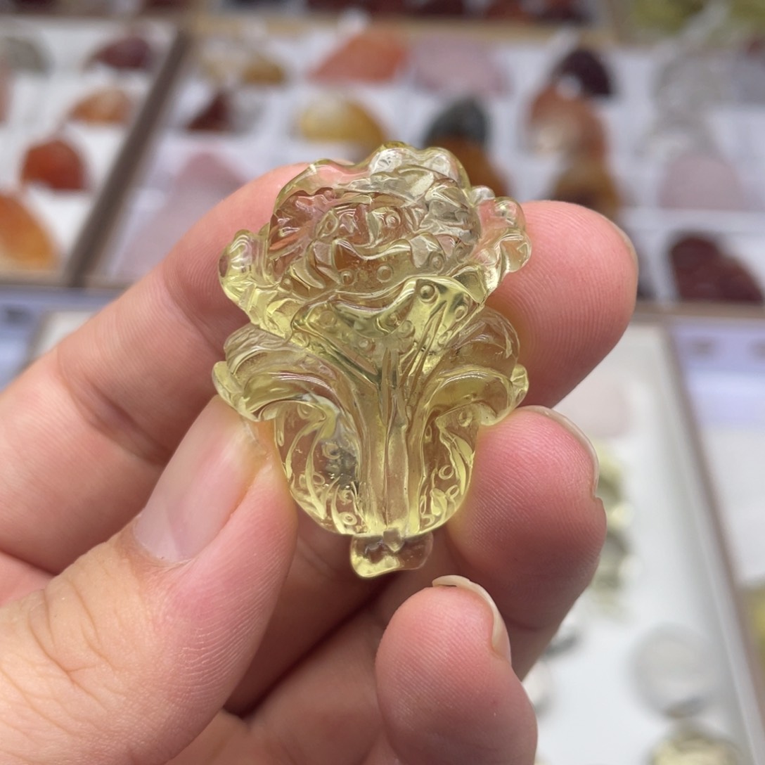 水晶吊坠(不含链)未镶嵌