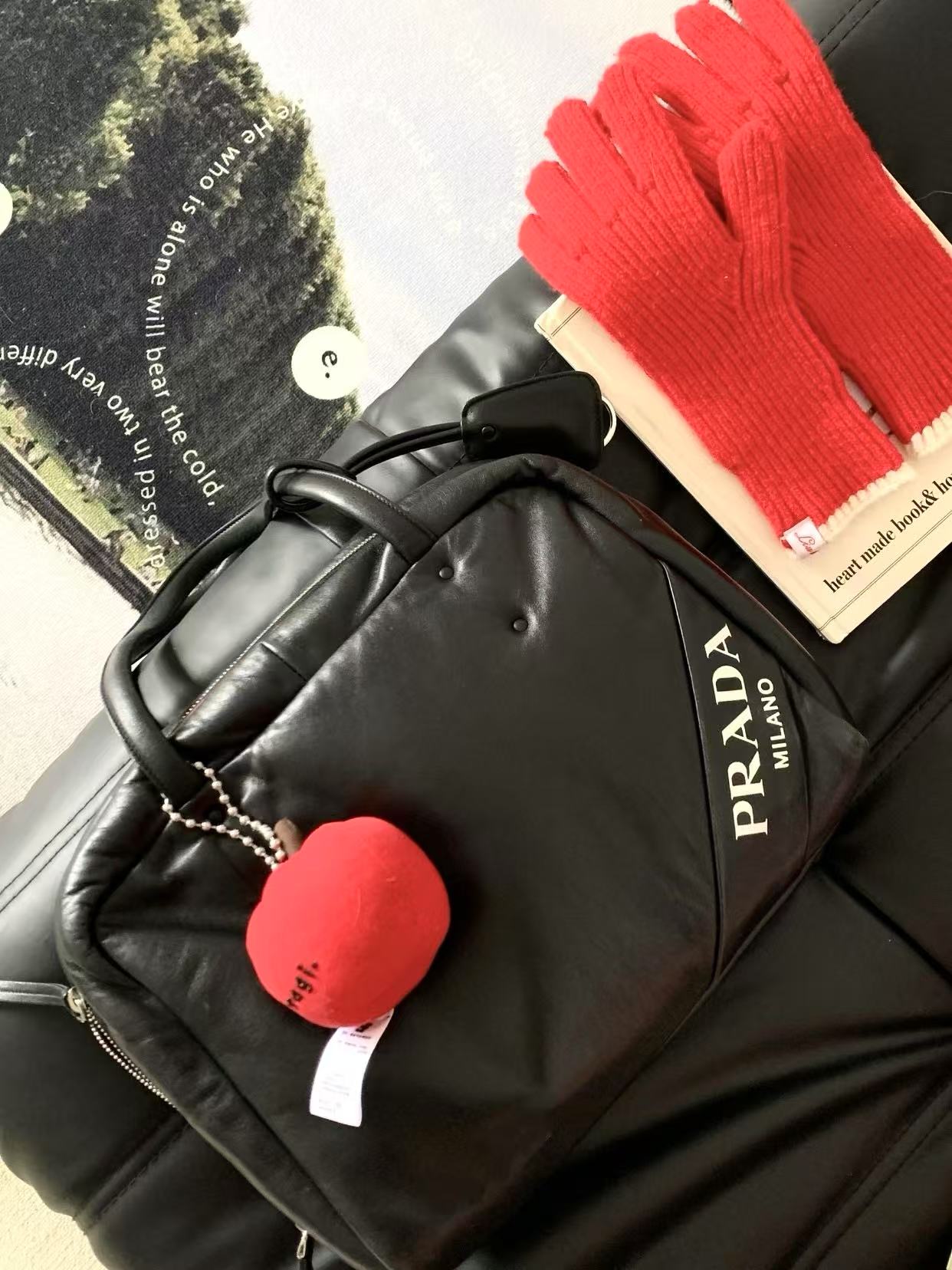 95新 Prada/普拉达 CS6082 PRADA 泡芙
