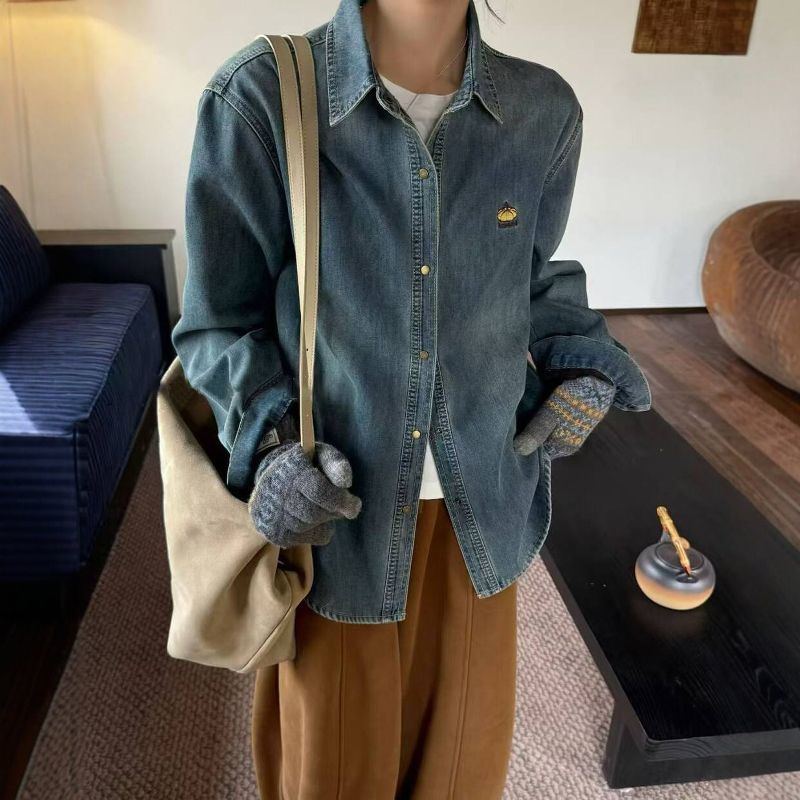 韩系复古百搭南瓜刺绣加绒长袖牛仔衬衫女士冬季简约百搭休闲上衣