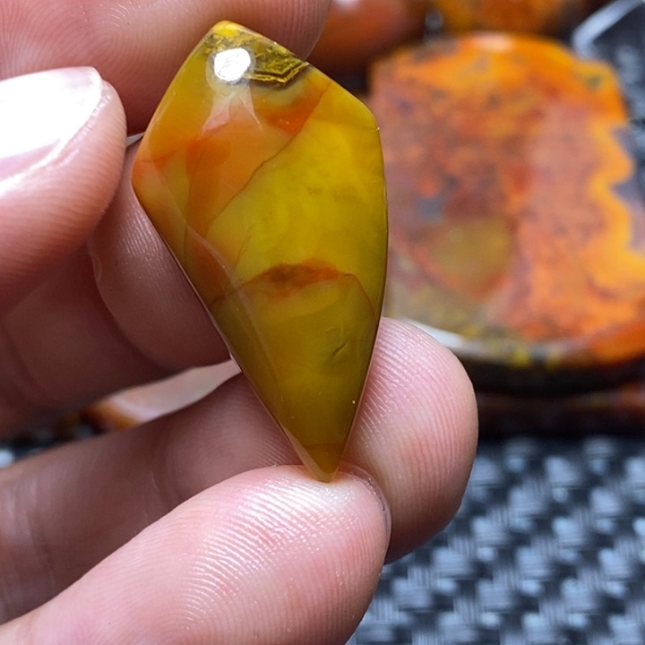 玛瑙/玉髓颈饰未镶嵌