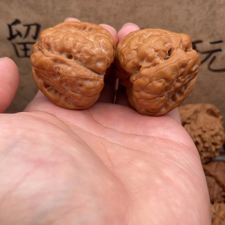 刘***瓶文玩核桃把件40蛤蟆头