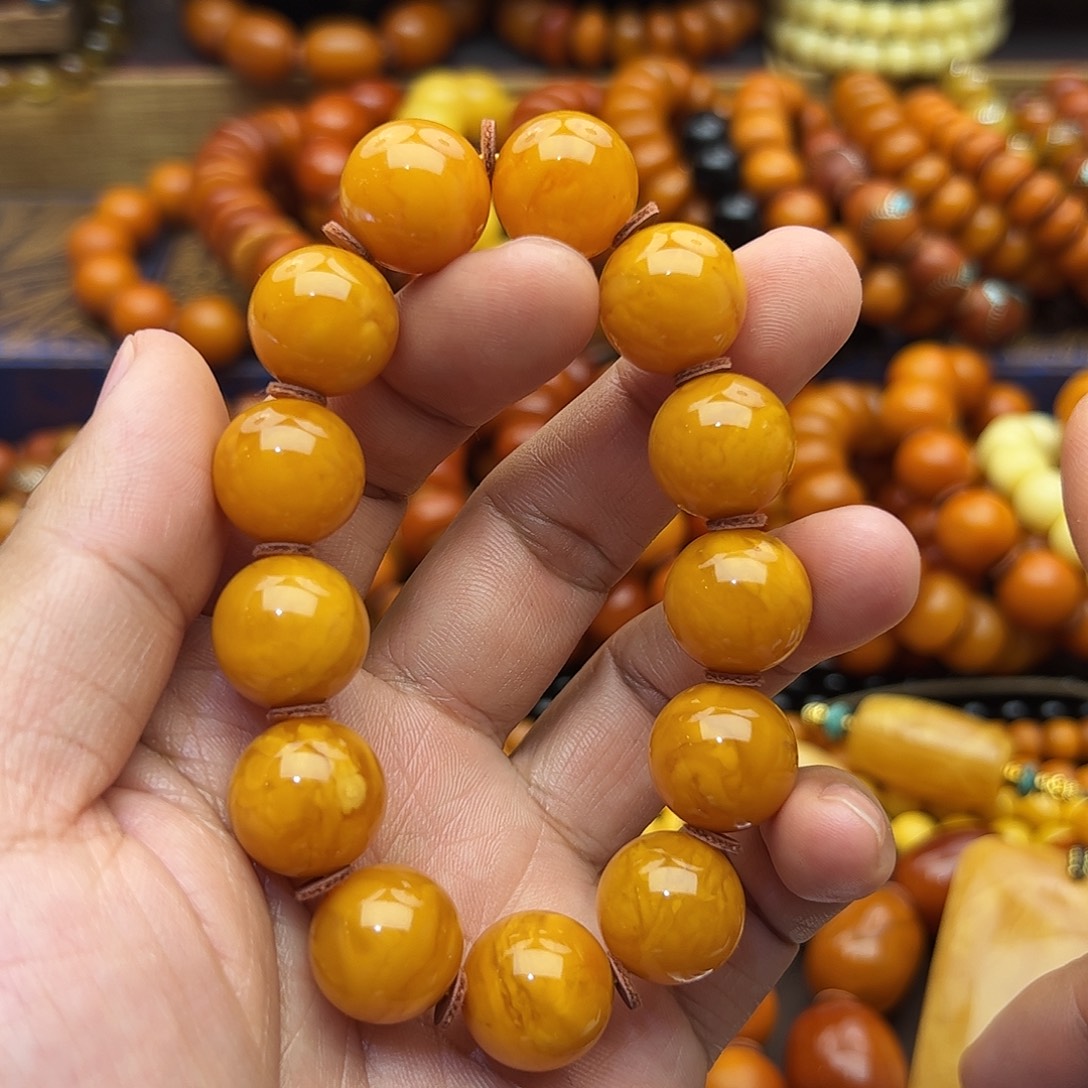 琥珀未镶嵌珠宝奇石
