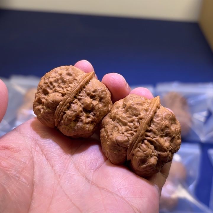 文玩核桃吊坠毒液蟾王