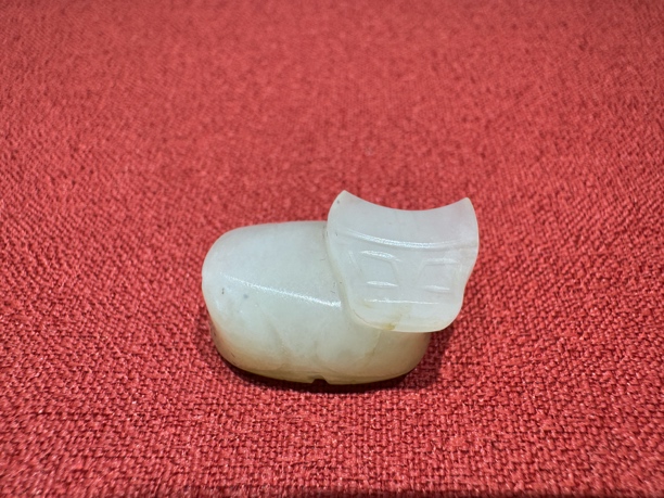 儒家金玉和田玉玉牛