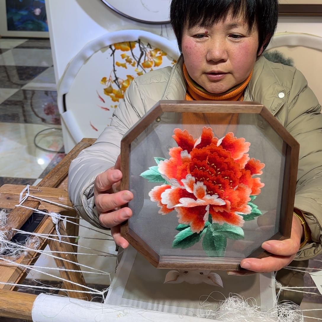 刺绣刺绣工艺精湛