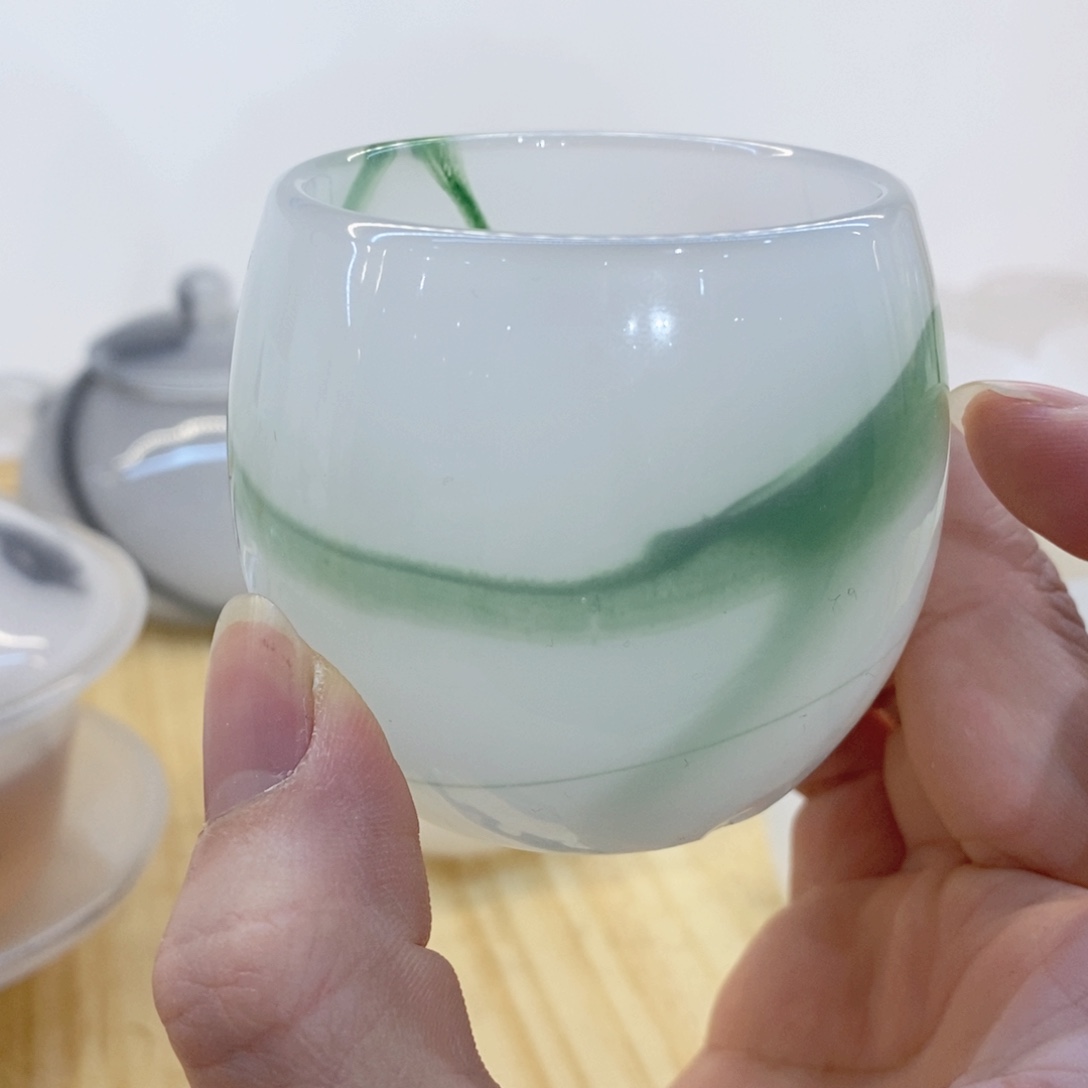 漂绿色琉璃主人杯