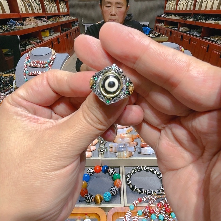 未镶嵌玛瑙/玉髓珠宝奇石