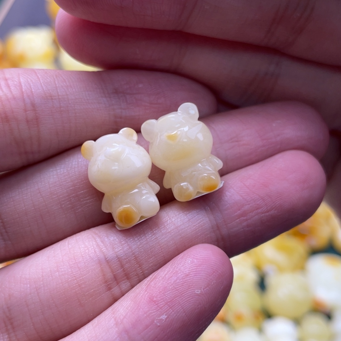 琥珀未镶嵌裸石蜜蜡