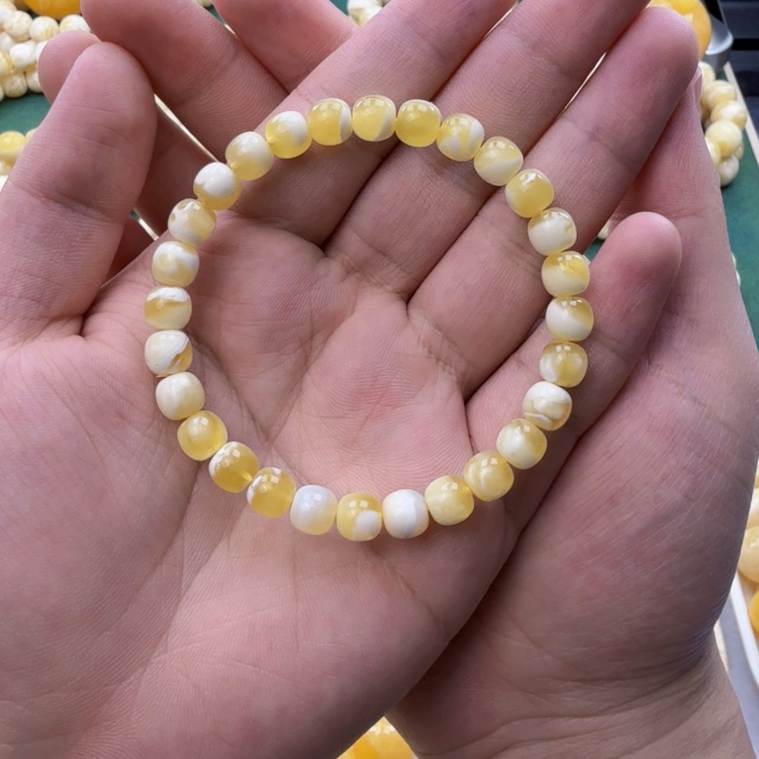 琥珀裸石未镶嵌天然蜜蜡