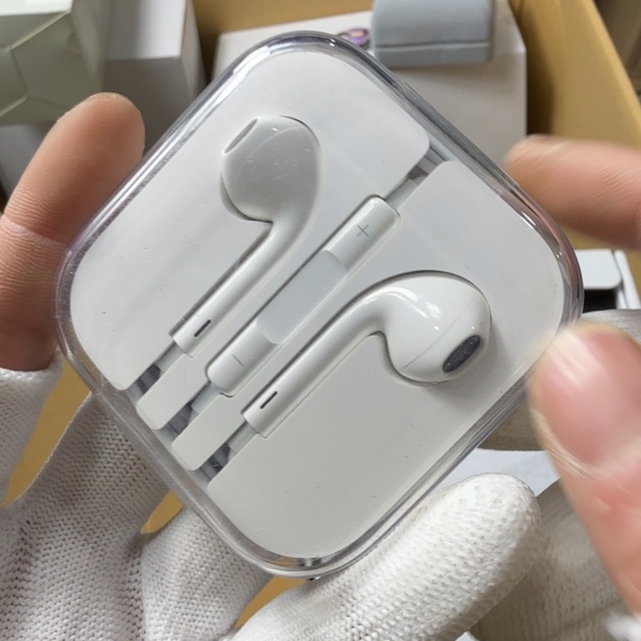 逸中古商品，瑕疵品，不保好坏。623