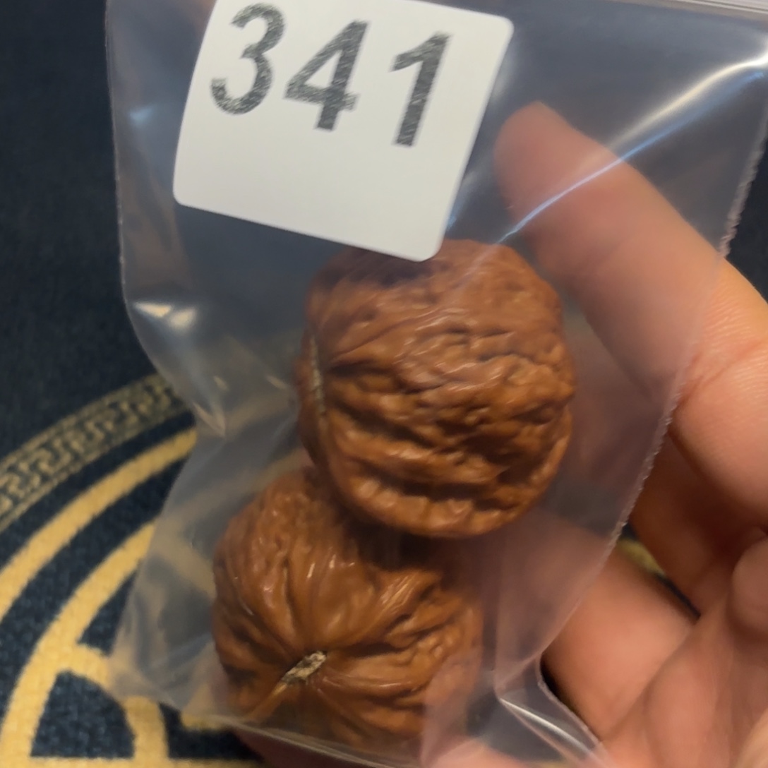 y***h文玩核桃吊坠铁锤341