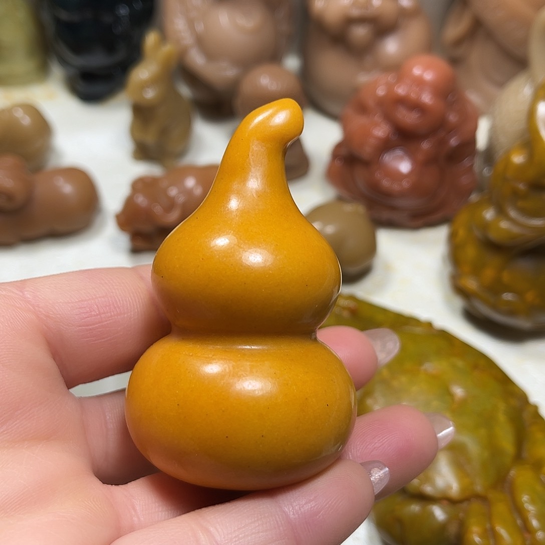 白玉菩提吊坠白玉菩提吊坠