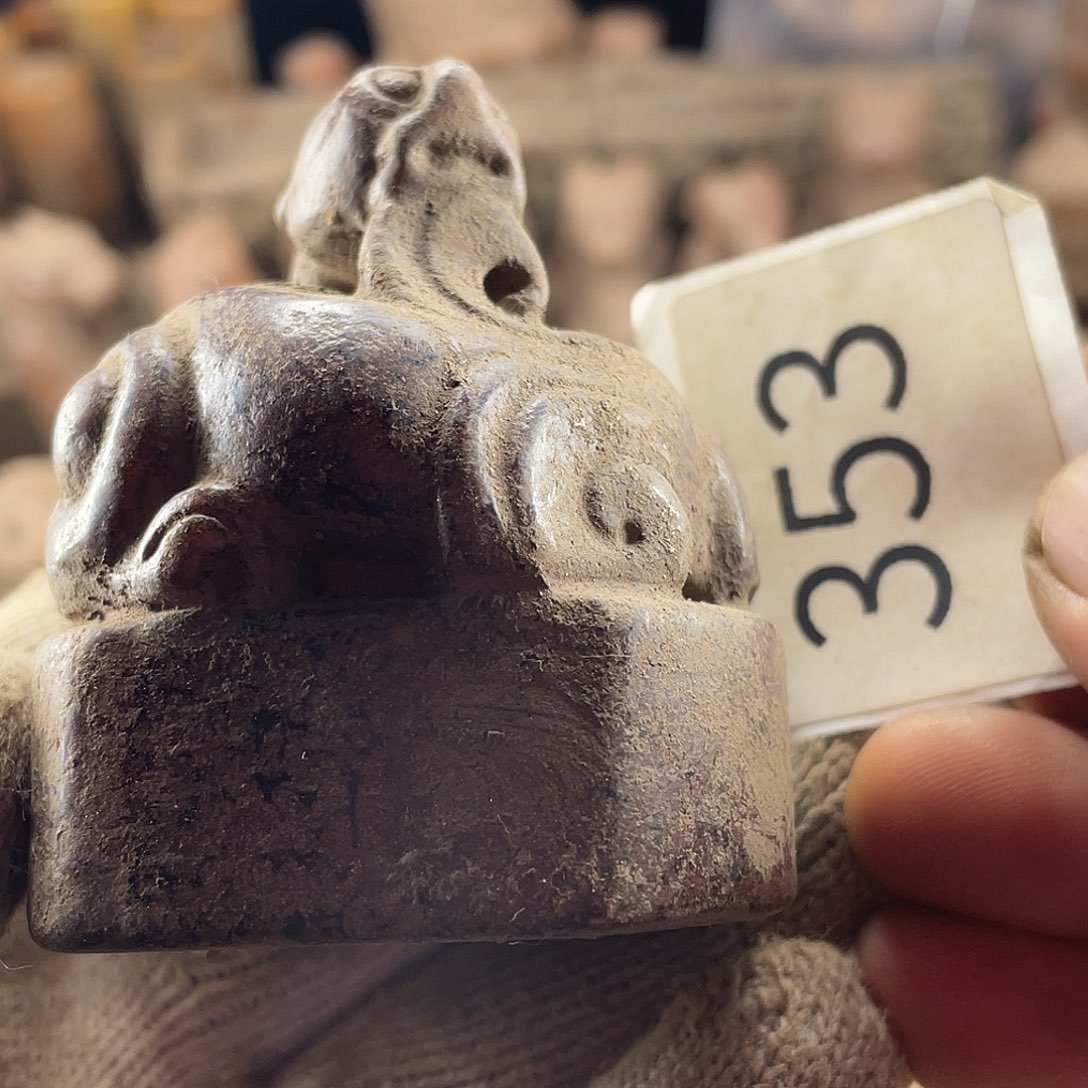 和田玉（糖玉）未镶嵌挂件