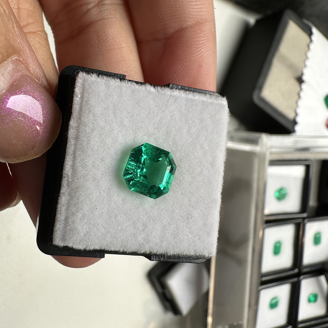 培育祖母绿实验室培育祖母绿1.45ct