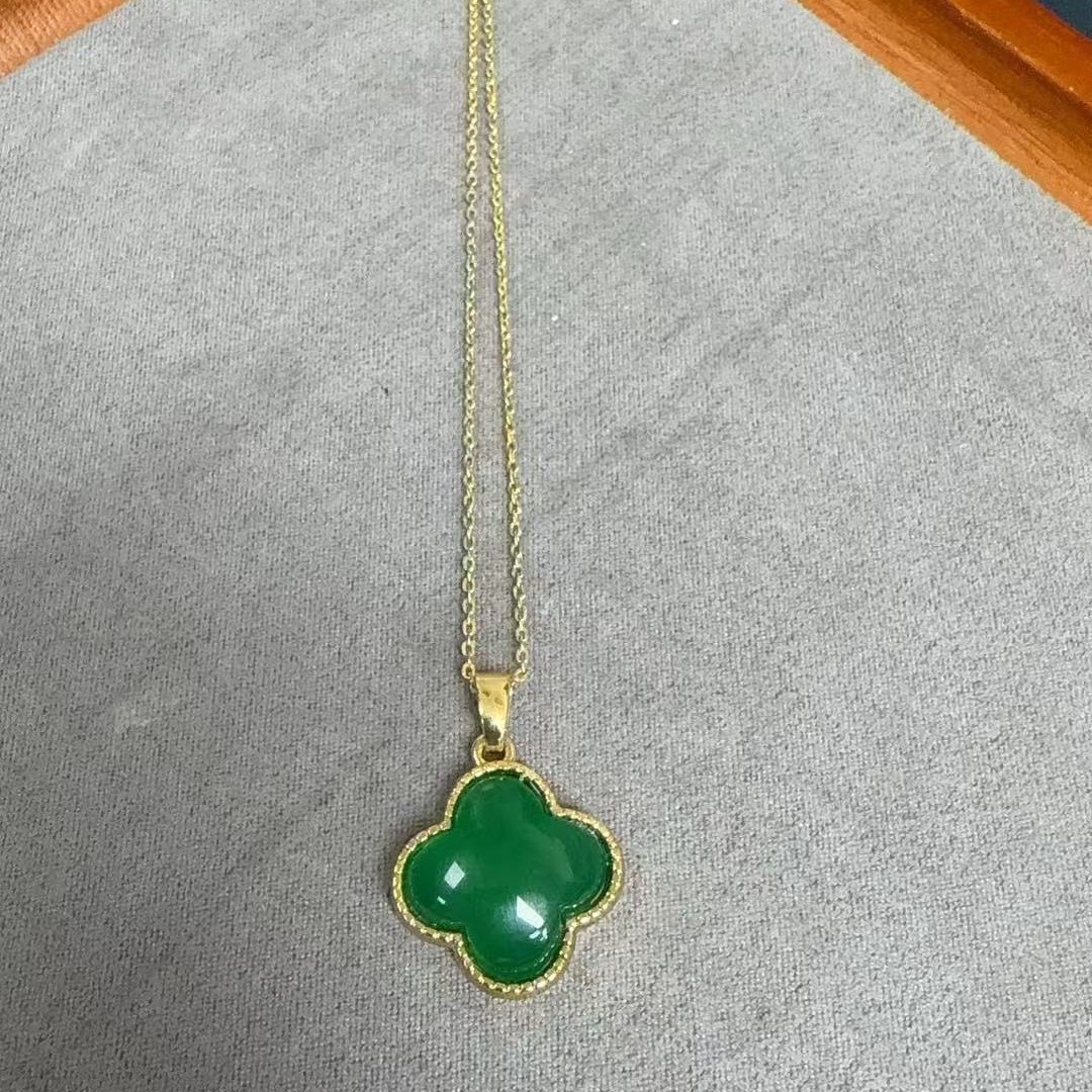 天然冰阳绿四叶草吊坠时尚女款精美饰品