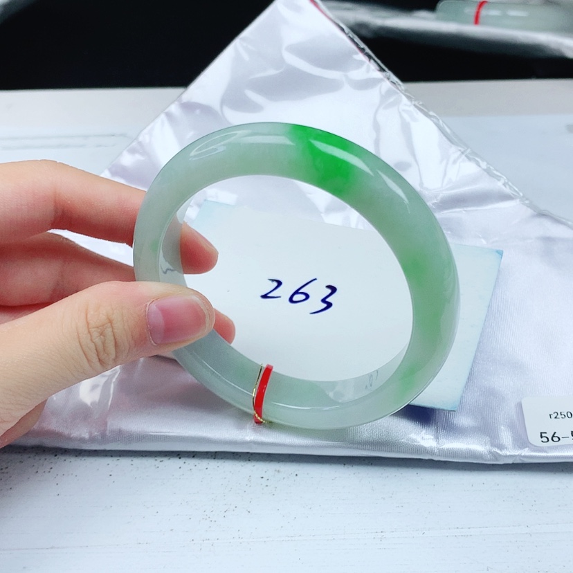 【闪购商品】翡翠手镯未镶嵌缅甸天然a货手镯56