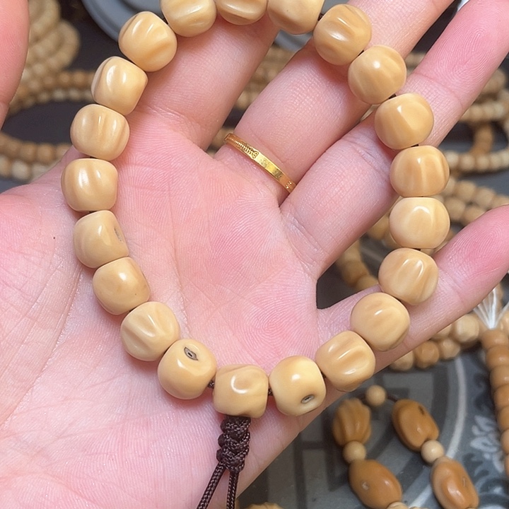 龙眼菩提吊坠龙脊菩提 小馒头 约11mm