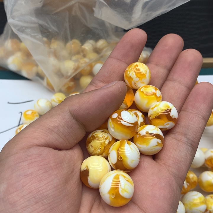 未镶嵌颈饰琥珀D115蜜蜡